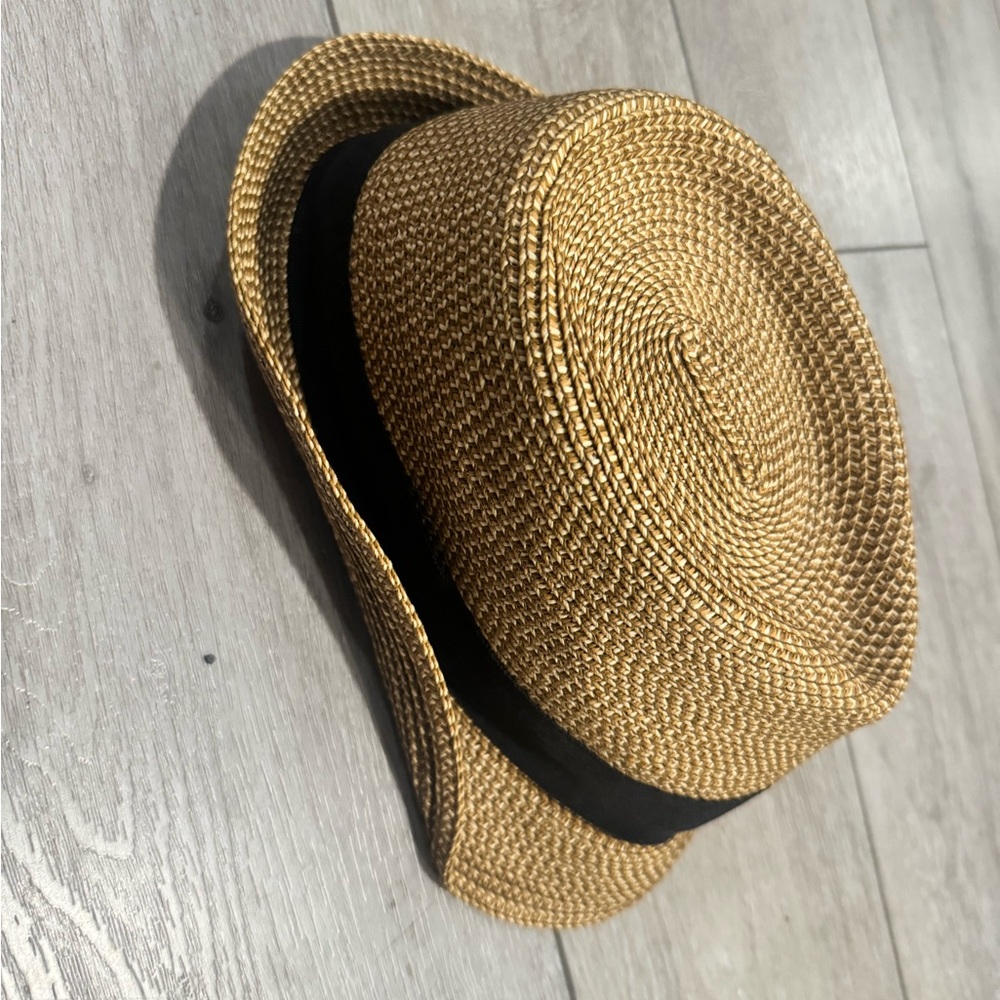 Stylish Tan Fedora Hat